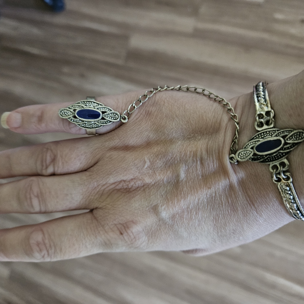 Elegant Silver and Blue Bracelet Ring Set